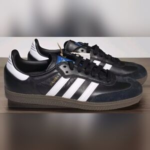 Adidas Samba ADV Core Black Footwear White Gum IE3100 - Size 7 New In Box W/Tags